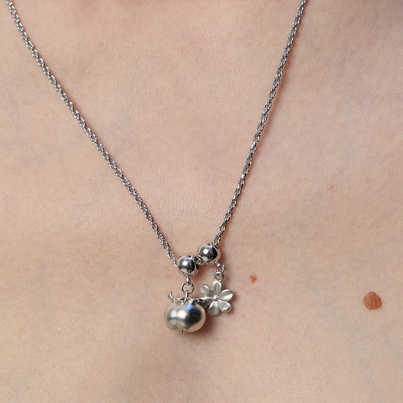 Small Persimmon Necklace