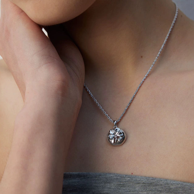 Persimmon Flower Necklace