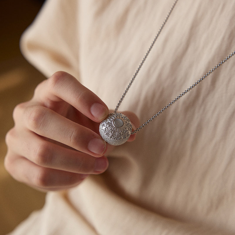 Reverie Necklace