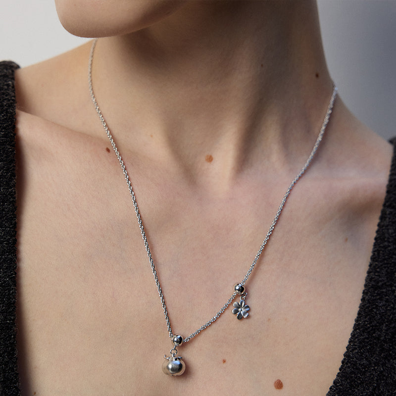 Small Persimmon Necklace