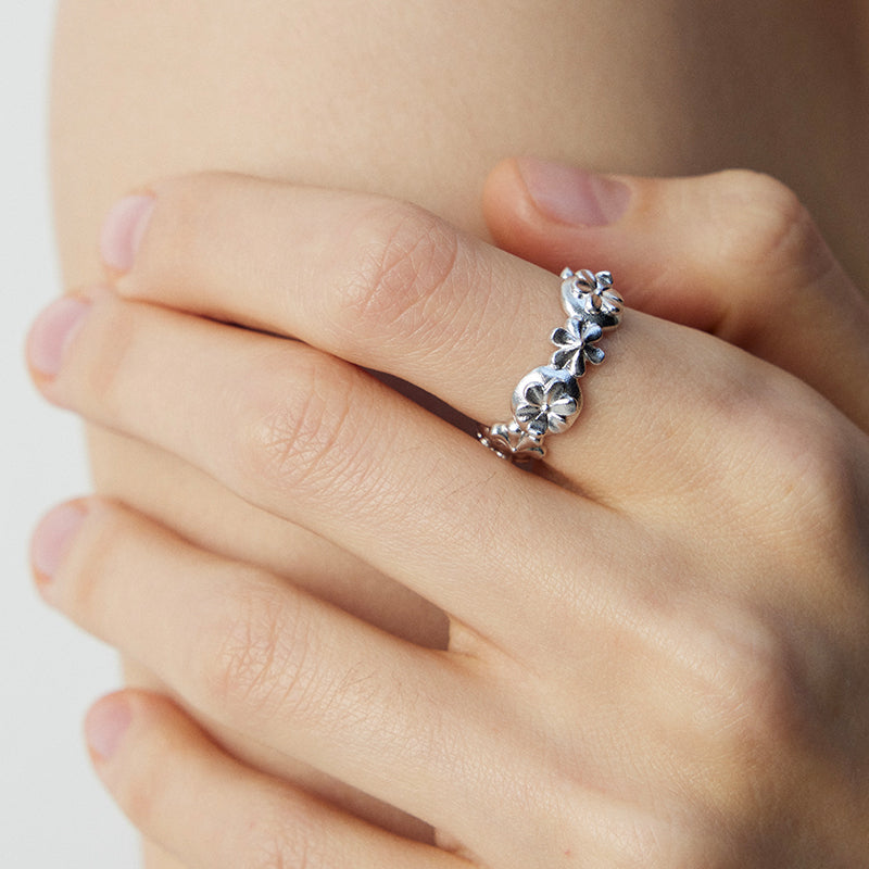 Bouquet Ring
