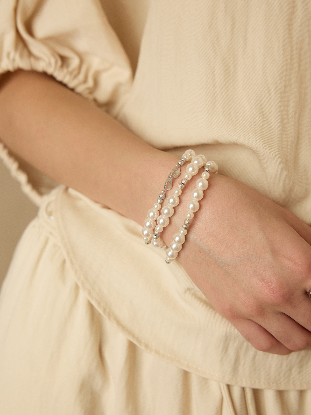 Pearl Leaf Necklace