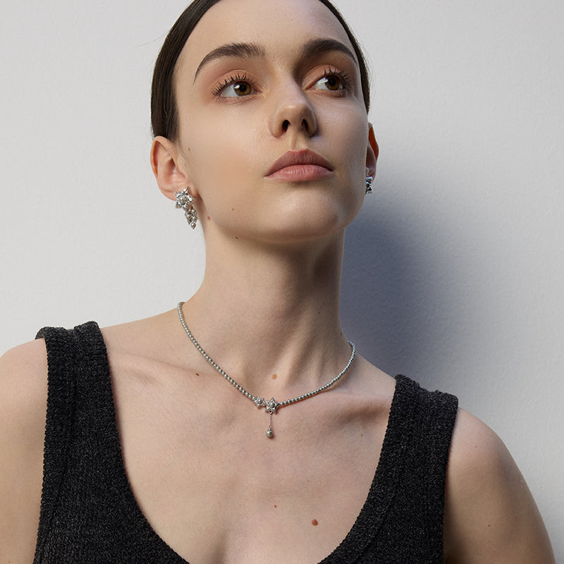 Star Whisper Pearl Necklace
