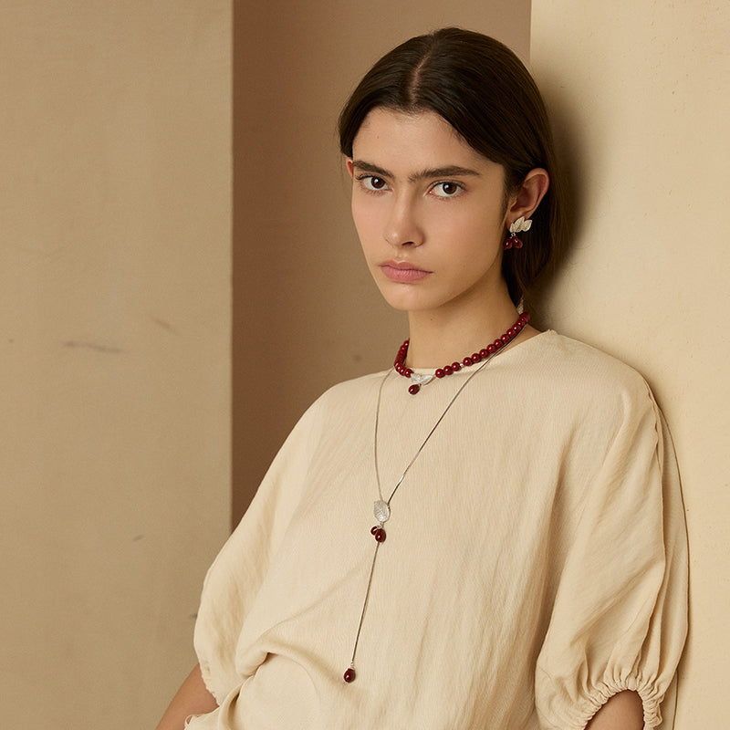 Rosehip Lariat Necklace